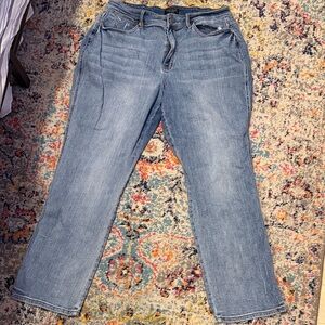 Judy Blue Light Blue Dad Jean style Straight Leg Jeans with distressed pockets